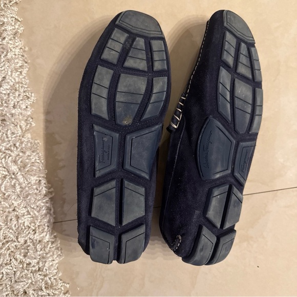 Salvatore Ferragamo Men's Navy Loafers size 9.5 - Picture 6 of 9
